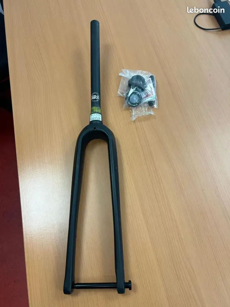 Columbus FUTURA CROSS+ Fork usato