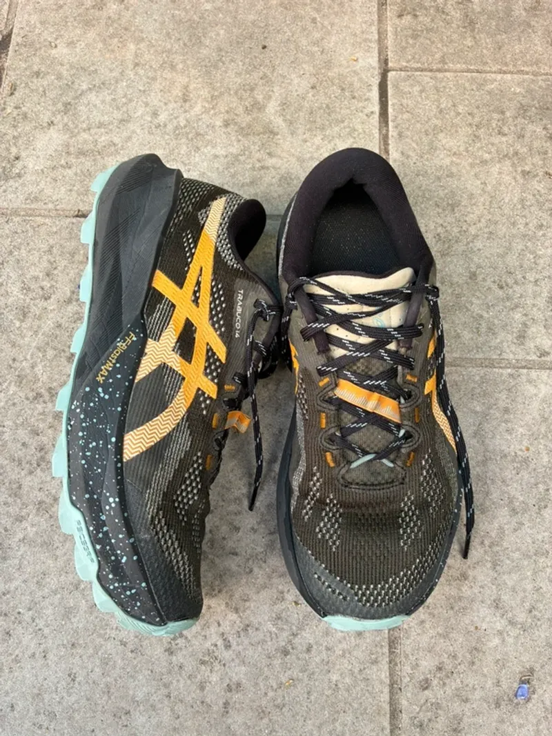 Tweedehands Asics Trabuco 14 Running Shoes