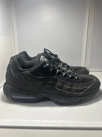 Używany Nike Air Max 95 bike — zdjęcie 4 z 13
