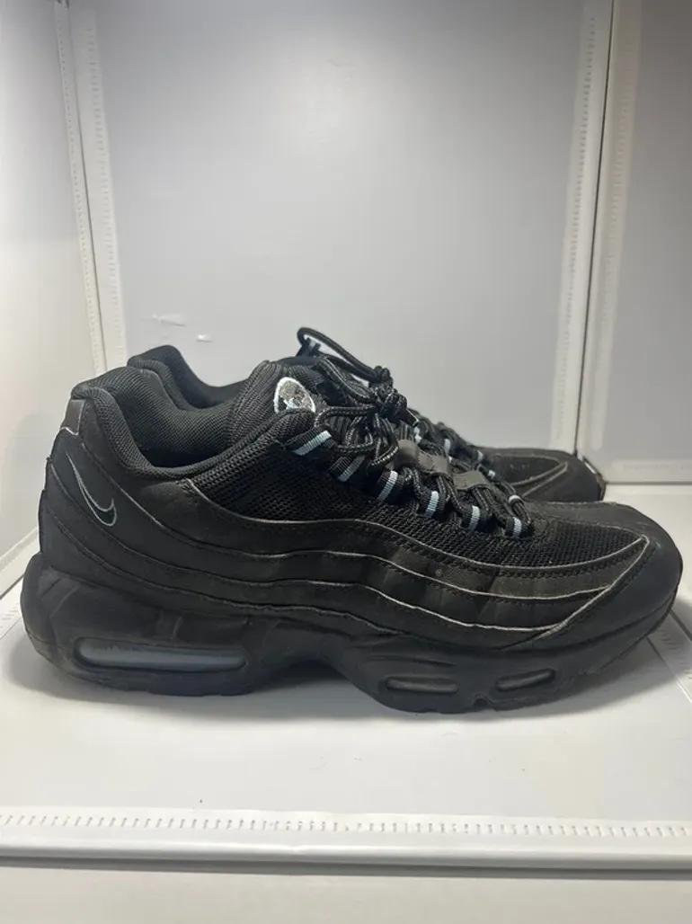 Używany Nike Air Max 95 bike — zdjęcie 4 z 13