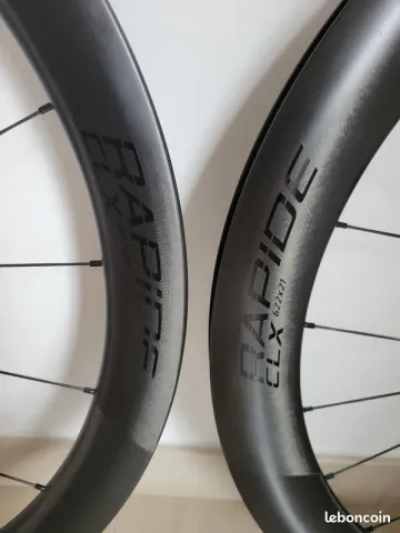 Roval Rapide CLX II 2024 bike d'occasion — image 2 sur 15