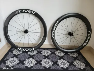 Roval Rapide CLX II 2024 bike d'occasion — image 10 sur 15