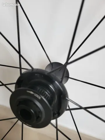 Roval Rapide CLX II 2024 bike d'occasion — image 8 sur 15