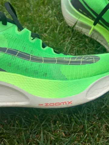 Used Nike Zoom Fly 5 bike — image 4 of 6