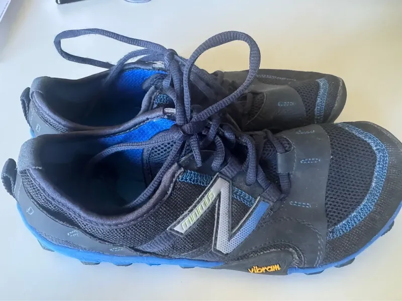Käytetty New Balance Minimus MT10 Running Shoes