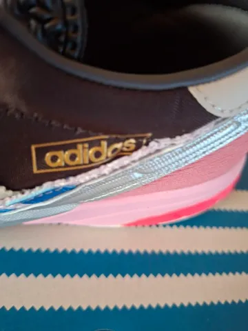 Gebrauchtes Adidas Bad Bunny Adizero SL72 bike — Bild 5 von 8