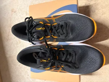 Used Asics Gel Cumulus bike — image 2 of 5