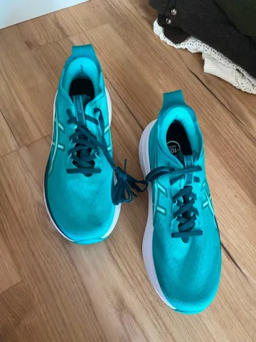 Used Asics Nimbus bike — image 2 of 3