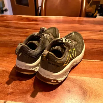 Gebrauchtes New Balance Hierro v8 bike — Bild 4 von 6
