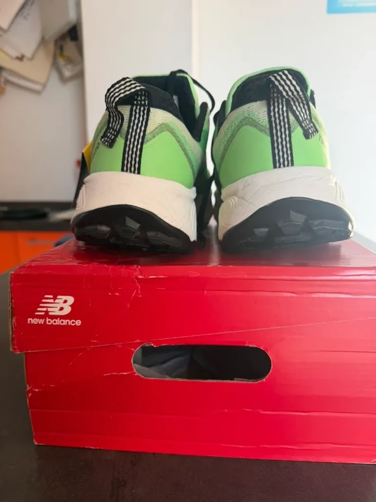 Gebrauchtes New Balance Hierro V9 bike — Bild 7 von 9