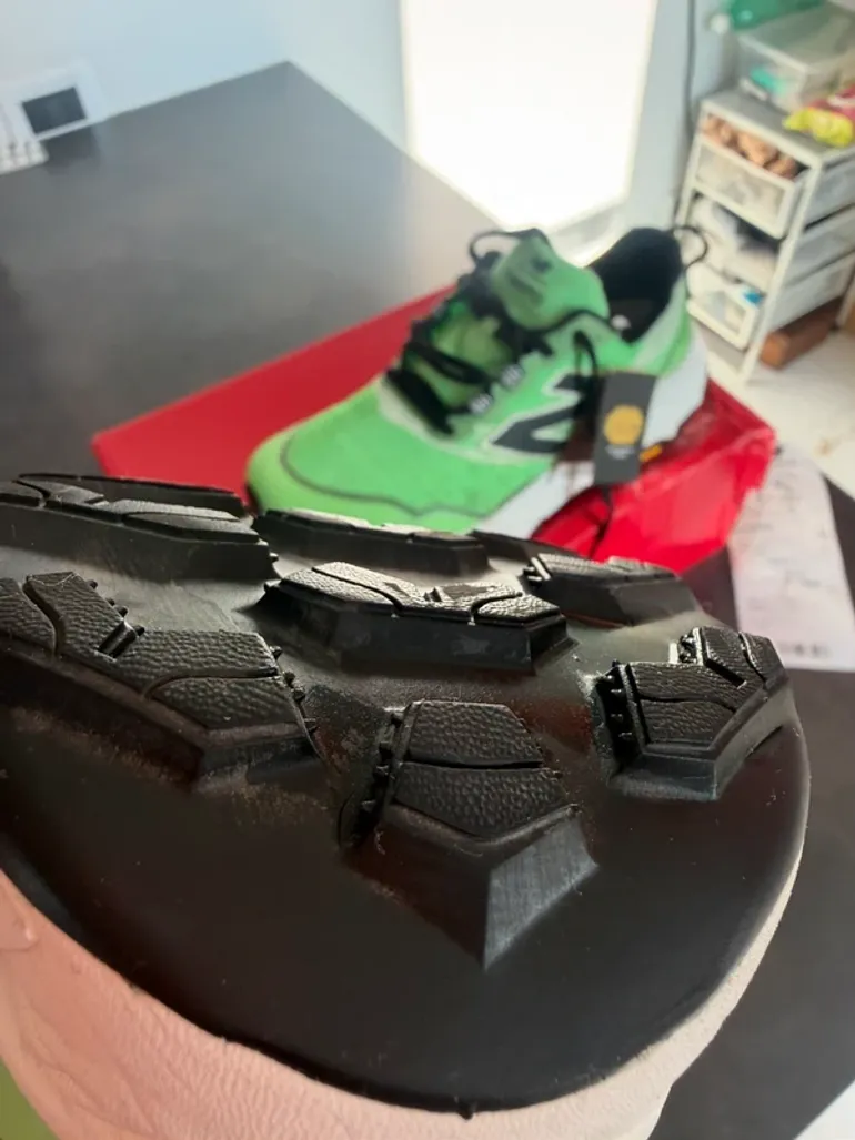 Gebrauchtes New Balance Hierro V9 bike — Bild 6 von 9