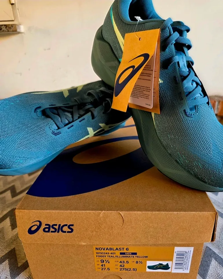Used Asics Novablast 6 bike — image 1 of 6
