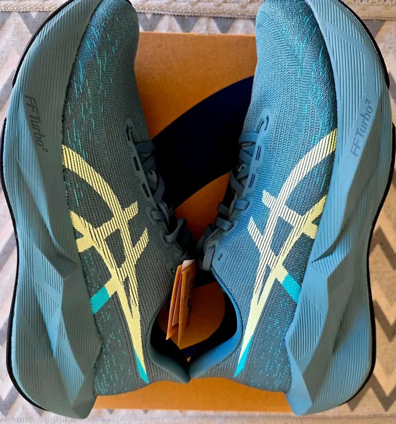 Used Asics Novablast 6 bike — image 5 of 6