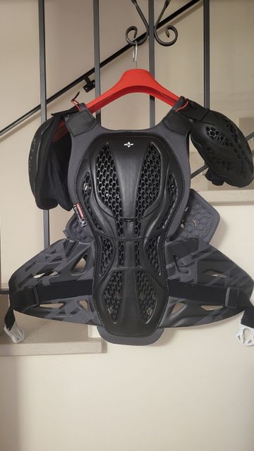 Alpinestars B-Sp10 bike usato — immagine 2 di 4