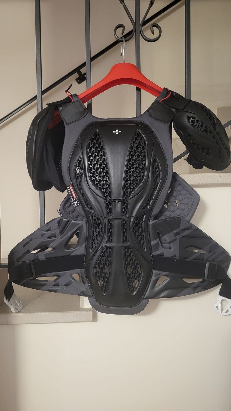 Alpinestars B-Sp10 bike usato — immagine 2 di 4