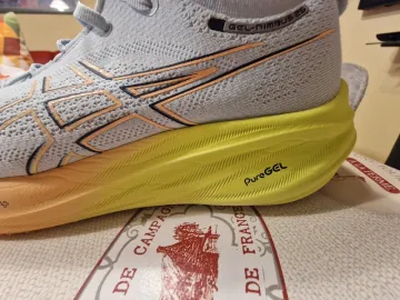 Used Asics Nimbus Gel 26 bike — image 1 of 4