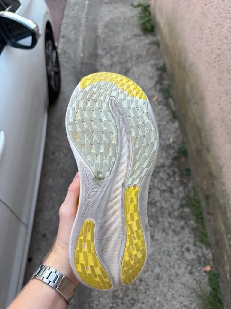 Used Asics Gel-Nimbus 26 bike — image 7 of 7