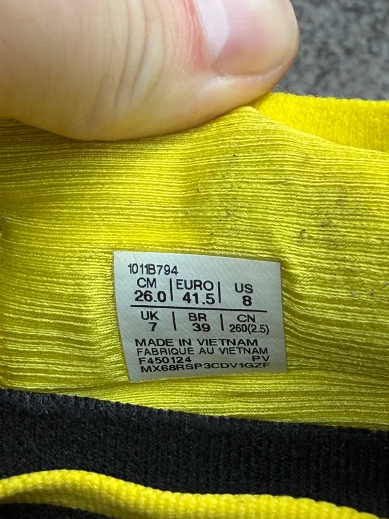 Used Asics Gel-Nimbus 26 bike — image 5 of 7