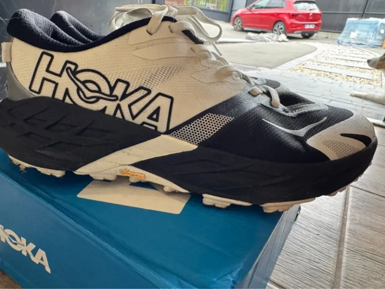 Käytetty Hoka Speedgoat 7 bike — kuva 2 / 3