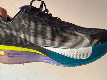 Used Nike Vaporfly 4 bike — image 8 of 14