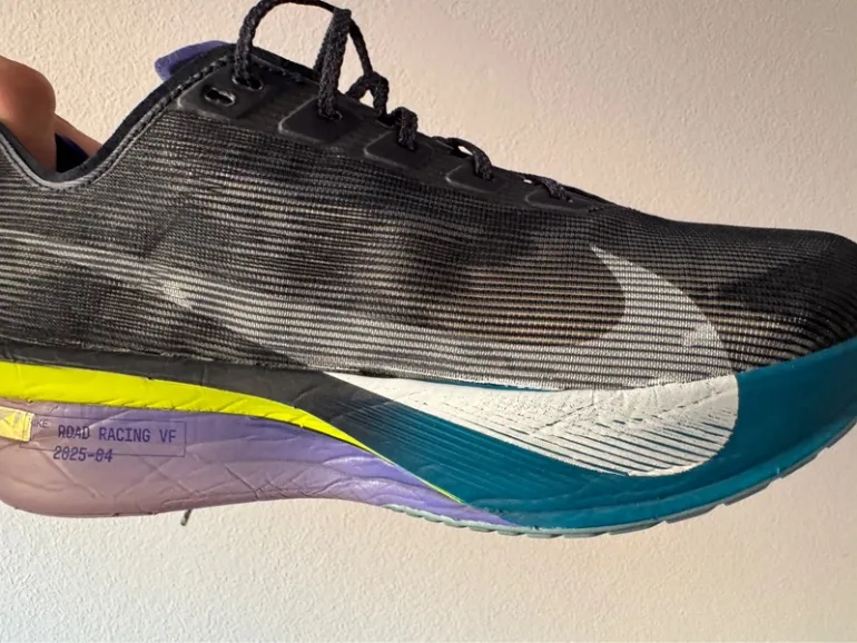 Used Nike Vaporfly 4 bike — image 8 of 14