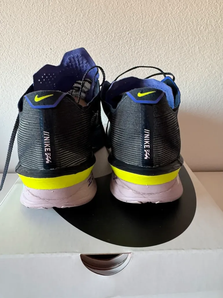 Used Nike Vaporfly 4 bike — image 9 of 14