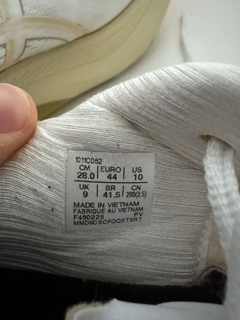 Tweedehands Asics Gel Kayano 32 bike — afbeelding 6 van 7