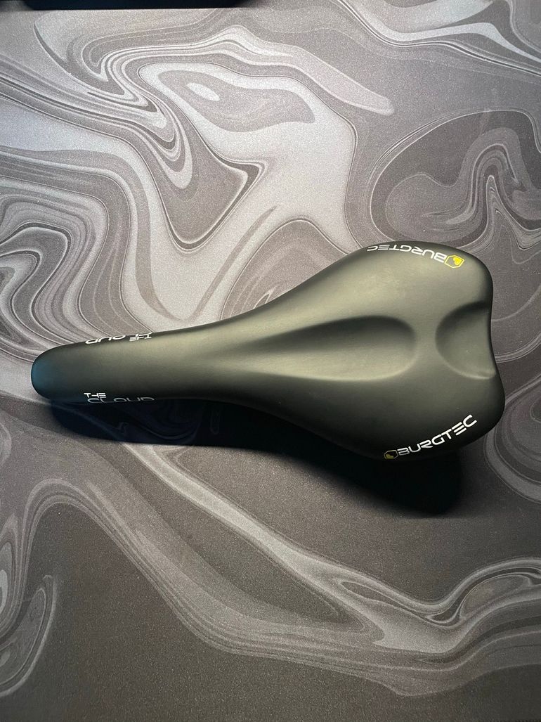 Burgtec The Cloud Saddle bike usato — immagine 1 di 4