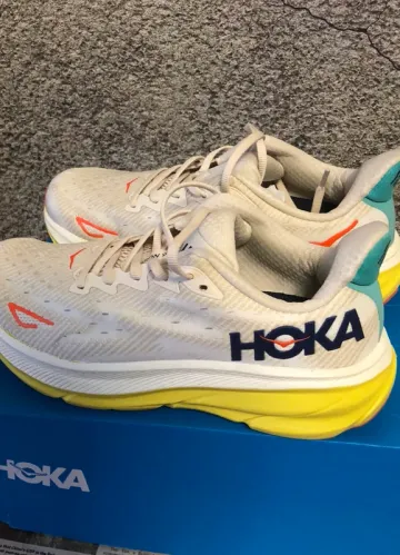 Used Hoka Clifton 9 bike — image 1 of 5