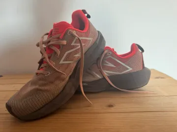 New Balance Venym bike usato — immagine 1 di 6