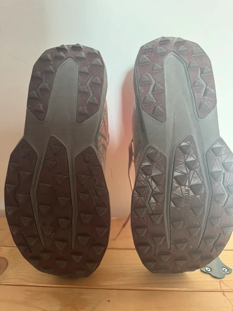 New Balance Venym bike usato — immagine 5 di 6