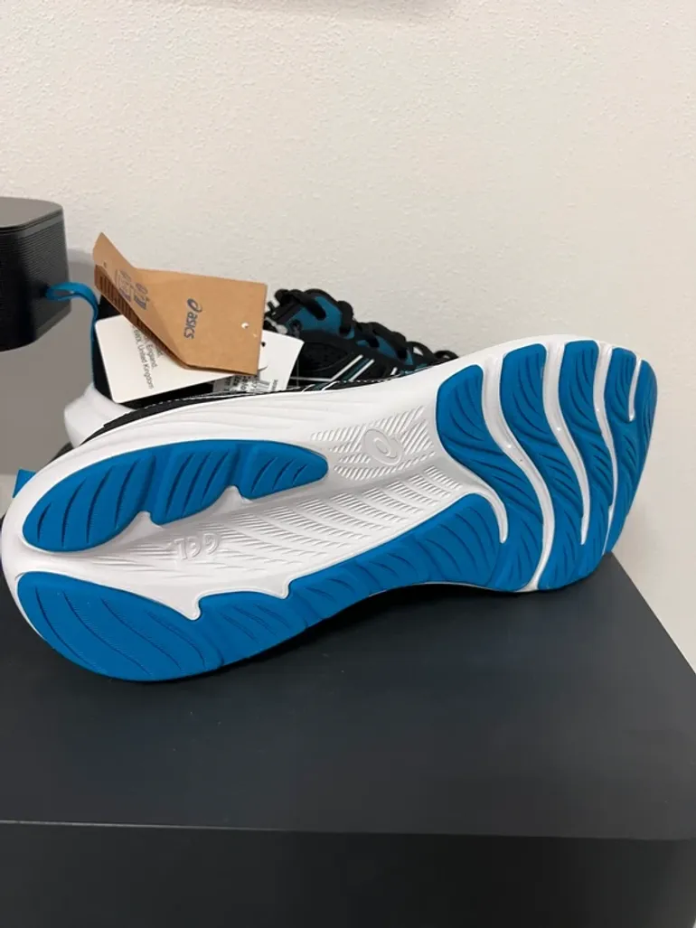 Asics Running Shoes bike usato — immagine 4 di 6