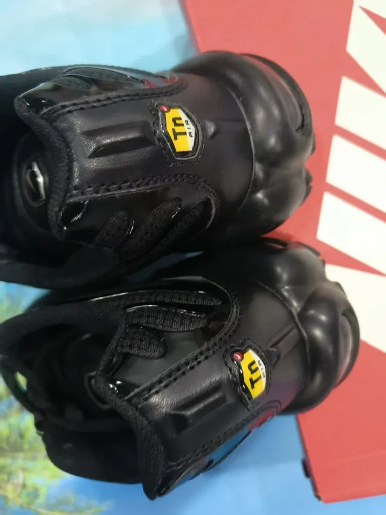 Used Nike Air Max Plus TN bike — image 3 of 4