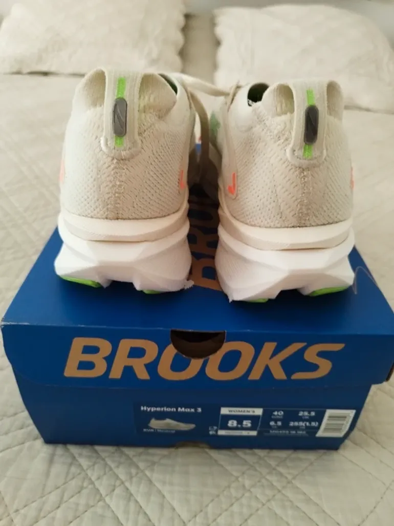 Used Brooks Hyperion Max 3 bike — image 4 of 7
