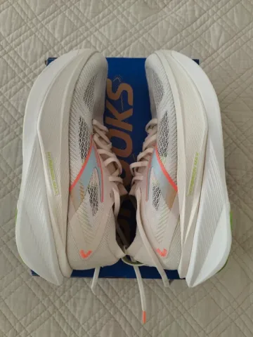 Used Brooks Hyperion Max 3 bike — image 5 of 7