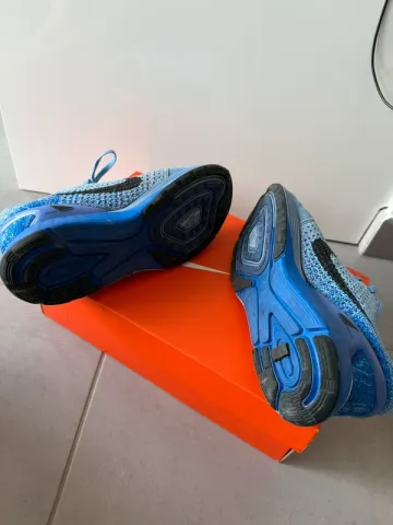 Used Nike Lunarlon bike — image 8 of 8