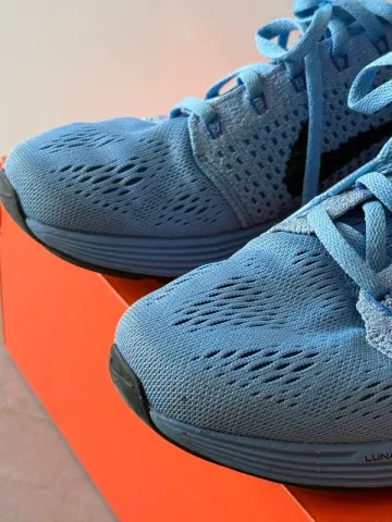 Used Nike Lunarlon bike — image 3 of 8