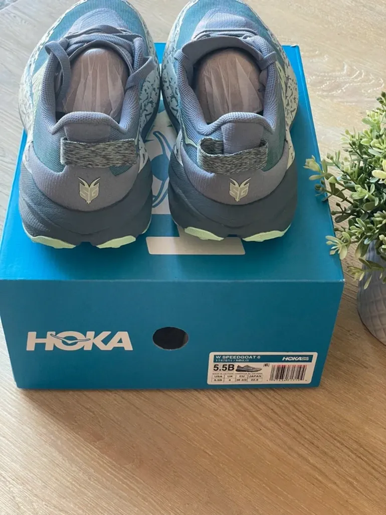 Used Hoka Speedgoat 6 bike — image 6 of 9