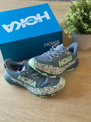 Used Hoka Speedgoat 6 bike — image 8 of 9