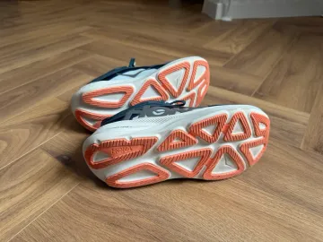 Hoka Clifton Pro bike d'occasion — image 5 sur 8
