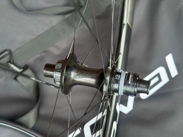 Brugt Roval Rapide CLX II Wheelset 2024 bike — billede 5 af 6