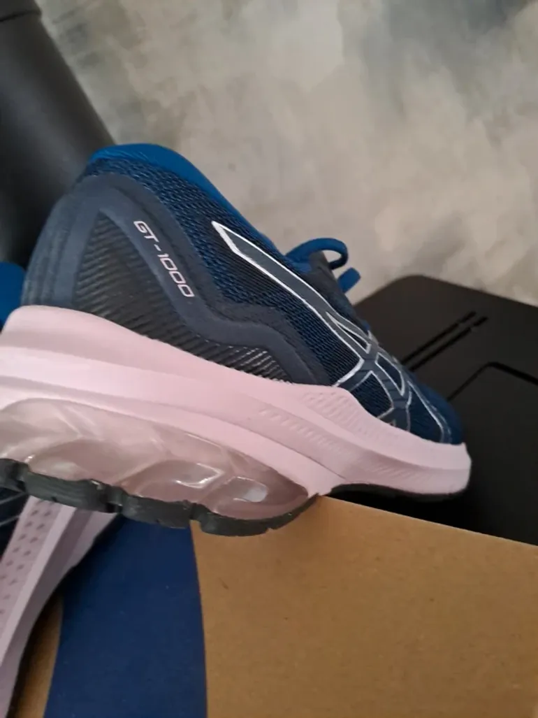 Tweedehands Asics GT-1000 11 bike — afbeelding 3 van 5