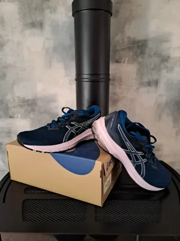 Tweedehands Asics GT-1000 11 bike — afbeelding 1 van 5
