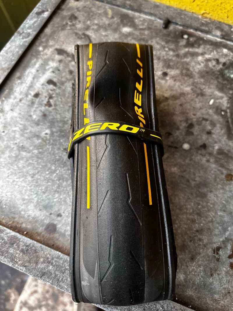 Gebrauchtes Pirelli PZero TLR RS 2026 Tyres & Tubes