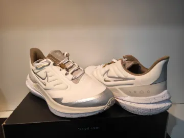 Used Nike Air Winflo 9 Shield bike — image 3 of 15