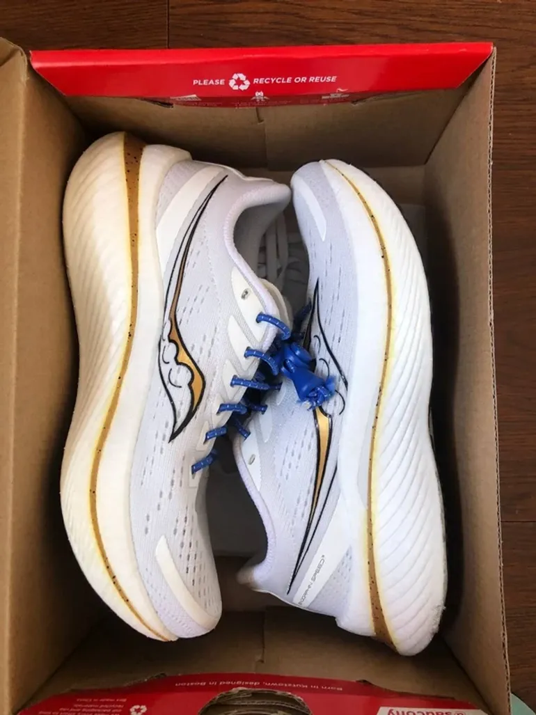 Used Saucony Endorphin Speed 3 bike — image 3 of 7