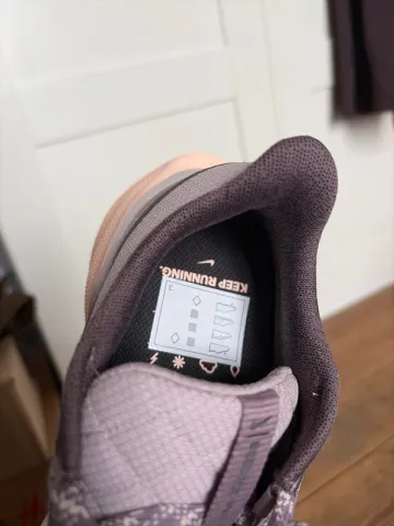 Used Nike Gore-tex bike — image 10 of 12