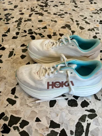 Used Hoka Bondi 8 bike — image 2 of 4