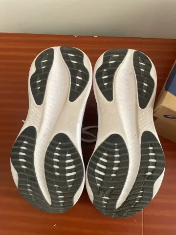 Used Asics Gel-Excite 11 bike — image 6 of 8