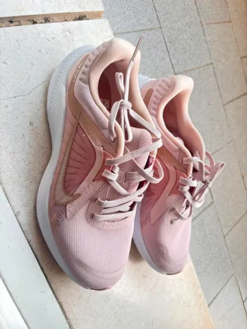 Used Nike Sneakers Rosa bike — image 5 of 5